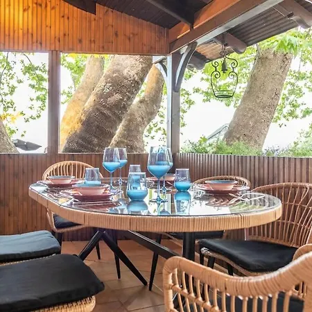 Areti's Dream House بيت للعطل فليكا