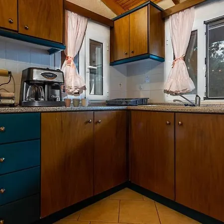 بيت للعطل Areti's Dream House *