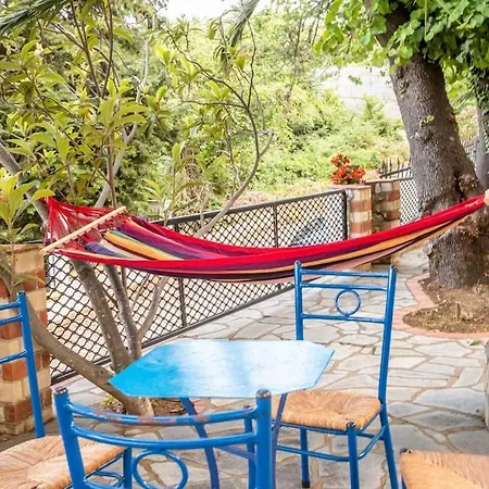 Areti's Dream House بيت للعطل
