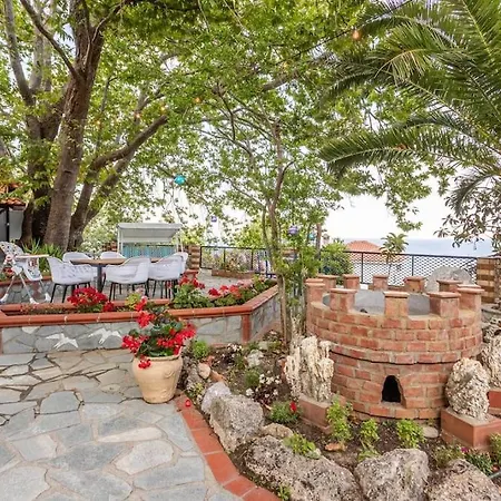 Areti's Dream House بيت للعطل فليكا